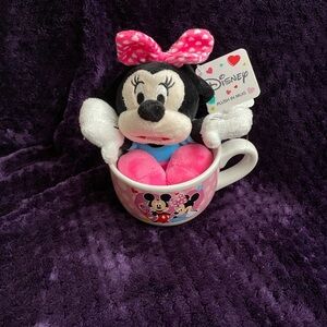 Disney Minnie Mouse Plush with Pink Bow in Mug